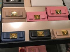 店内环境-塞拉瓦莱名品奥特莱斯