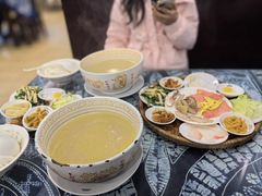 -桥香园云南过桥米线(金马碧鸡店)