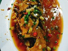 -四川小胡子海鲜(丁村万人海鲜广场店)