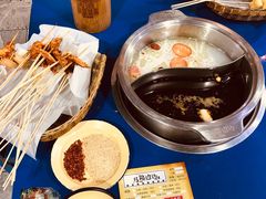 -马路边边·成都串串(翠柏路店)