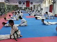 场馆-健成运动中心·体适能跆拳道少儿格斗体考跳绳