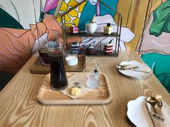 -ZING COFFEE 镜咖啡