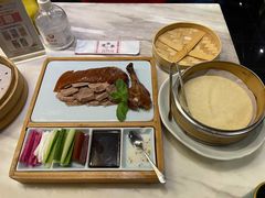 北京枣香酥烤鸭半只-丰和日丽(瑞虹天地月亮湾店)