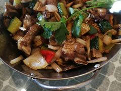 纳西干锅腊排骨-小厨子私房菜·云南美食店