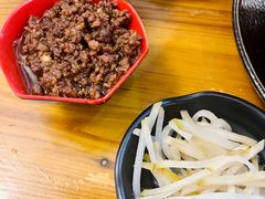 -丽虹云南过桥米线(兴工街店)