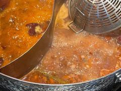 -来龍儿鲜切牛肉自助老火锅