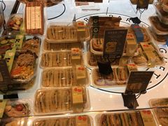 -巴黎贝甜(常德路店)