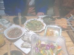 锡盟羔羊肉串-聚点串吧·北京烧烤(公益西桥店)