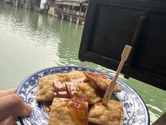 -茅老太臭豆腐