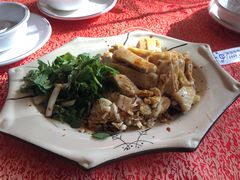 化州白切鸡-化州大众美食城(宝安老牌店)