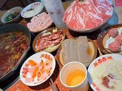 -赵美丽·重庆社区火锅·直营店(火车东站·中豪国际店)