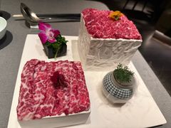 -左庭右院鲜牛肉火锅黑金店(陆家嘴中心店)