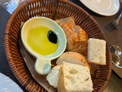 餐前面包拼盘-EATALIA意塔利意式餐厅(鼓楼店)