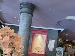 -八府香鸭·啫啫煲(华山路店)