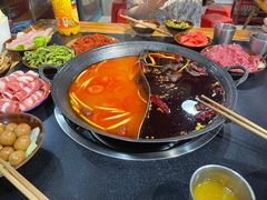 -谭记重庆老火锅(总店)