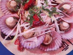 -老东镇啤酒屋海鲜加工·蒸汽海鲜·海鲜烧烤(台东店)