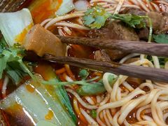 香辣牛肉笋烧面卤蛋套餐-李先生牛肉面大王(马栏店)