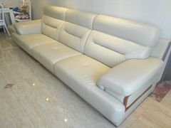 -京伟修鞋洗鞋奢侈品皮具护理店