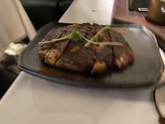 -Erman岩烧牛排(虹桥南丰城店)