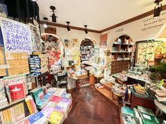-橡皮书店(翠湖北路店)