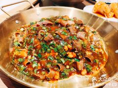 -街角等你.大连海鲜烧烤.经典铁板海鲜串(西安路店)