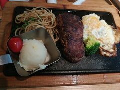 -豪客来牛排(重庆三峡广场步行街1704店)