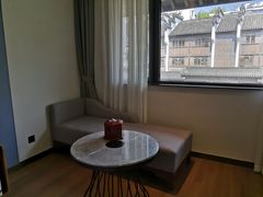 -南京夜泊秦淮君亭酒店·金陵书画院