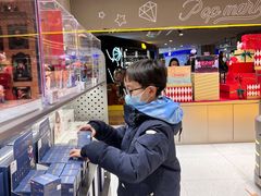 -泡泡玛特POPMART(蓝色港湾店)