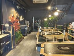 -鹿鸣山草本茶香火锅(园西路店)