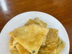 -鸿浩扒猪脚米线