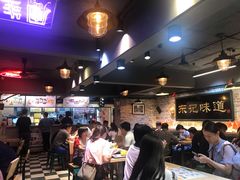 大堂-东记甜品(佛山总店)
