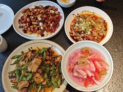 -万重锦·人文川菜馆(骡马市店)