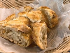 餐前面包-LA MAISON公鸡和龙(蛇口店)