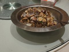 -海派美食·家宴海鲜青岛菜·石锅鲽鱼头(东方城店)