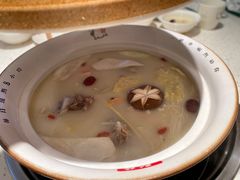 -三人行骨头王火锅(长寿店)