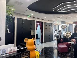 -TOP HAIR SALON