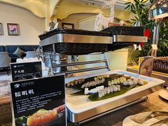 -鲤鱼洲酒店港鲤咖啡厅