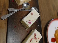 -那时新疆·若羌(经纬汇店)