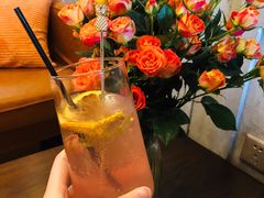 -ZING COFFEE 镜咖啡