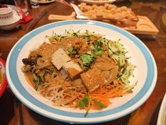 -那家老院子东北菜·饺子·小鸡炖蘑菇(艳华街店)