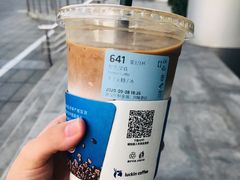 厚乳拿铁-瑞幸咖啡(凯德MALL大兴店)
