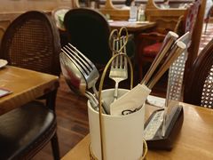 -秘密旅行Bonjour(黑金冠 江南西店)