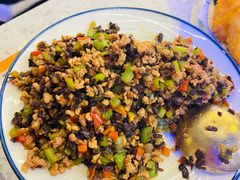 黑三剁-浩海火燒雲傣家菜(静安芮欧店)