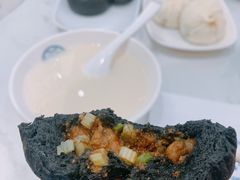 -李与白包子铺(桐梓林店)