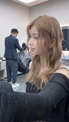-Coo Hair salon