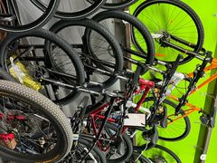 -道路口单车爱瓦士dahon大行