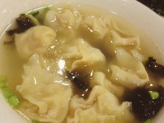 虾肉小馄饨-王家沙点心店(南京西路总店)