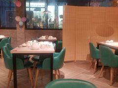 -匠心牛公馆·潮汕牛肉海鲜火锅(索菲特店)