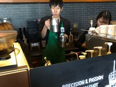 -星巴克臻选(周浦万达店)