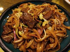 干炒牛河-粤·向群饭店(泮塘路店)
